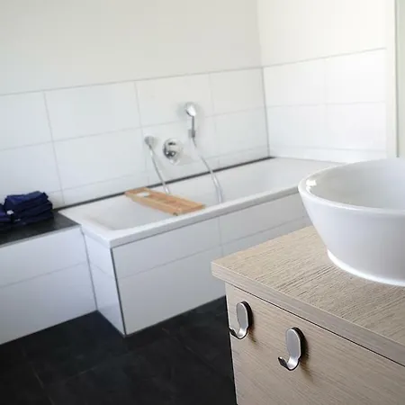 Ferienwohnung Menge Obersulm Buitenkant foto