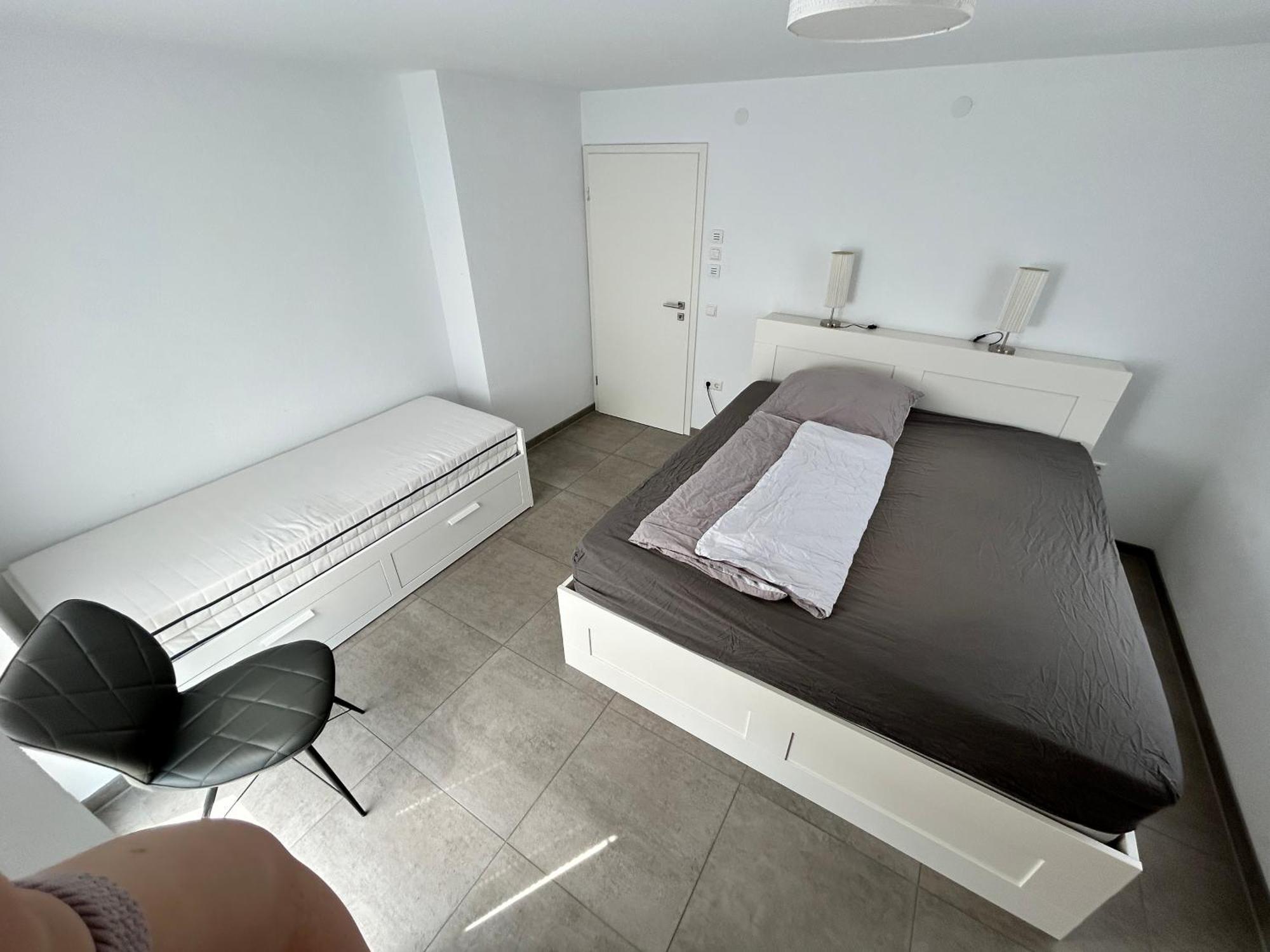 Menge Apartment