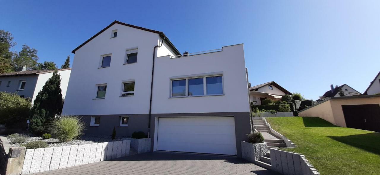 Menge Apartment *