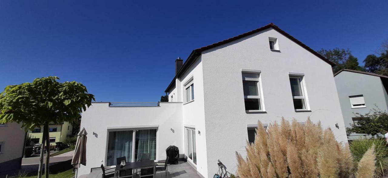 Menge Apartment